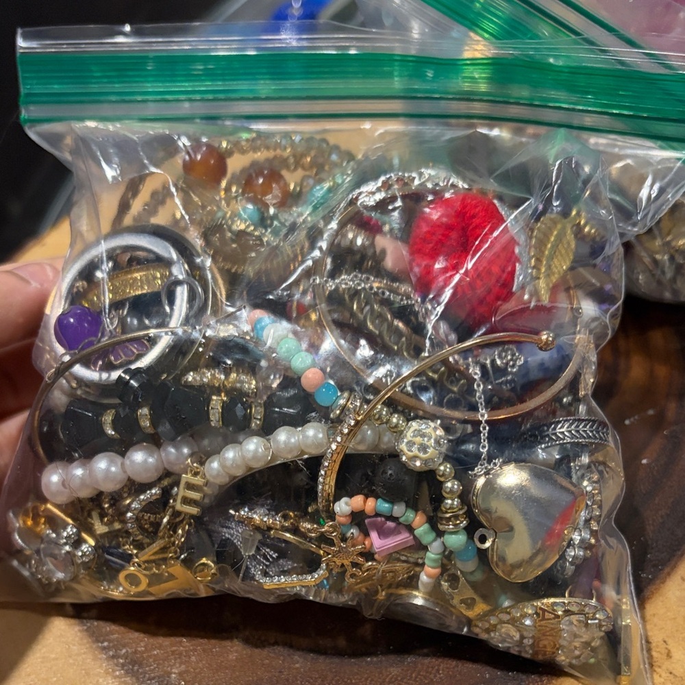 Assorted Jewelry Collection - Picture 3 of 4